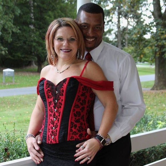 Meet your Posher, Stacea - Picture 1 of 1